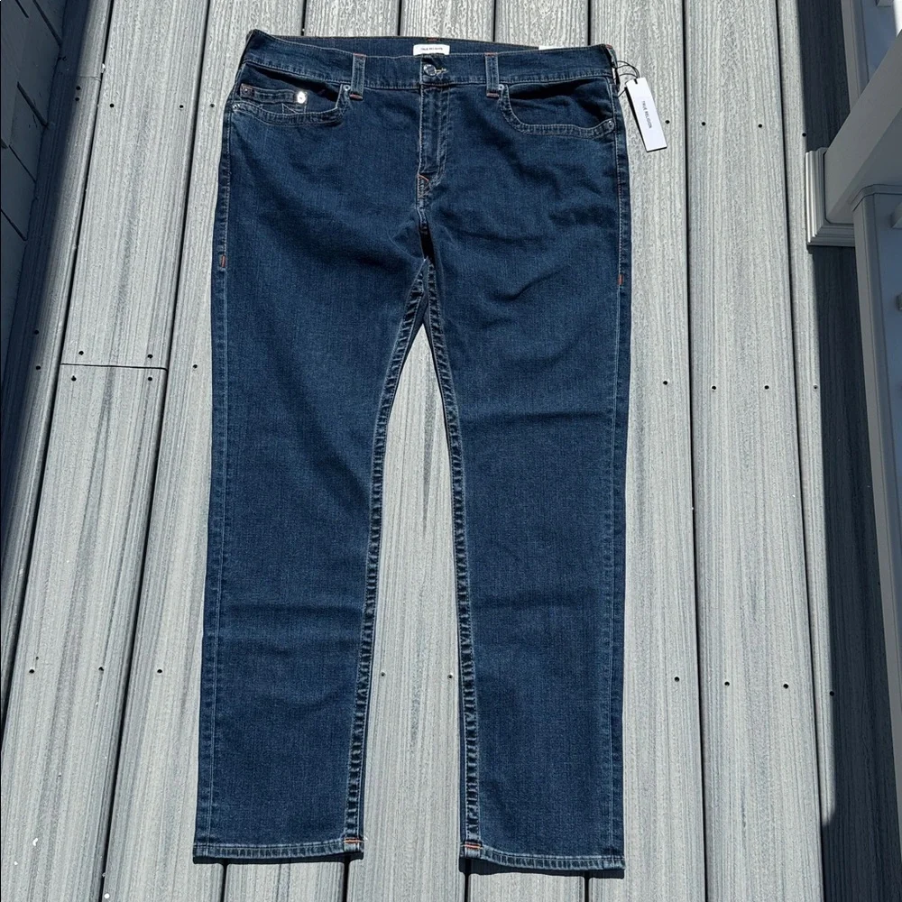 NWT True Religion - Relaxed Slim GENO - no flap- classic indigo - size 42